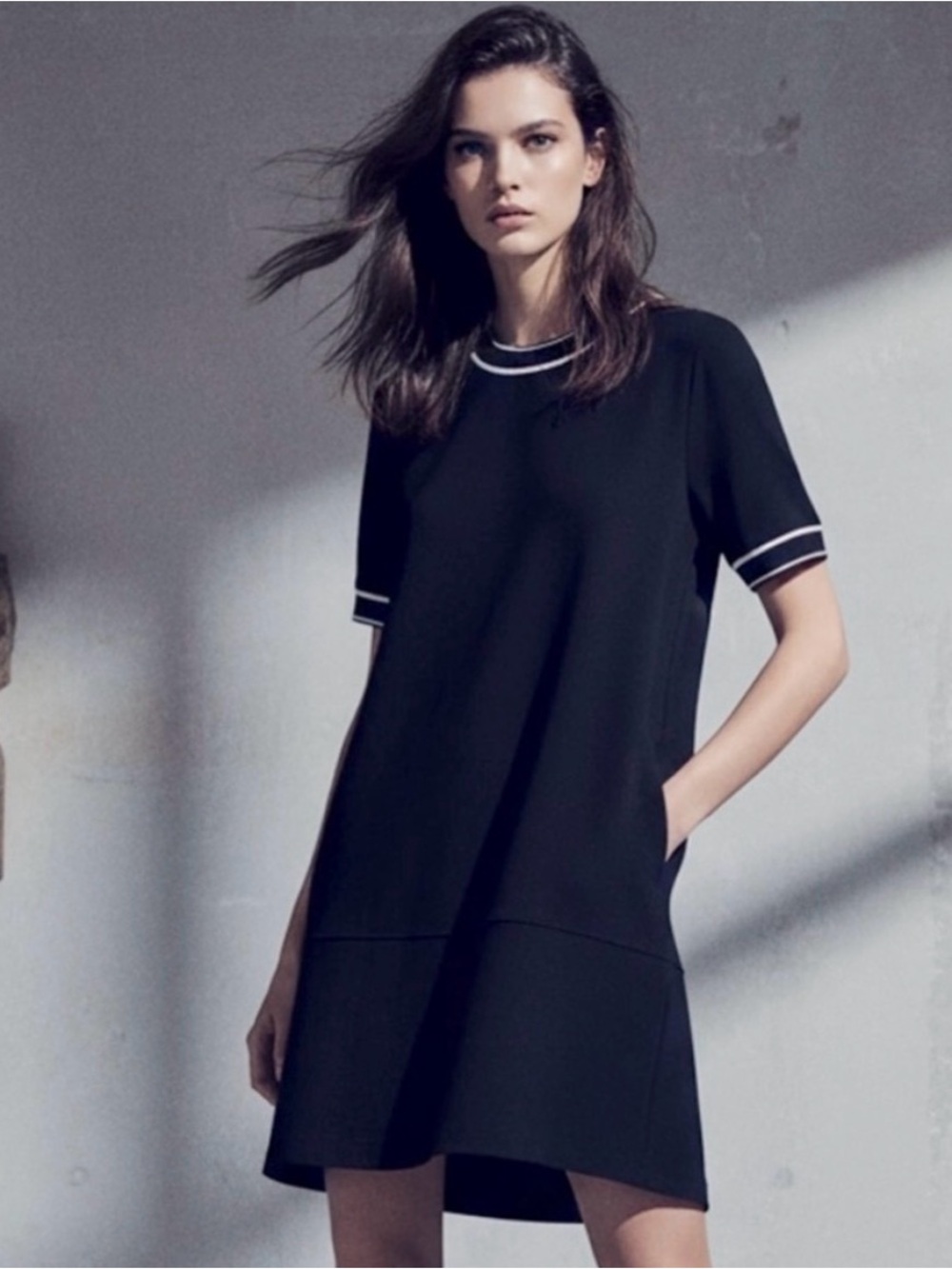 RAG & BONE Thatch Black Crêpe Relaxed  Short Sleeve Dress like new size Small.